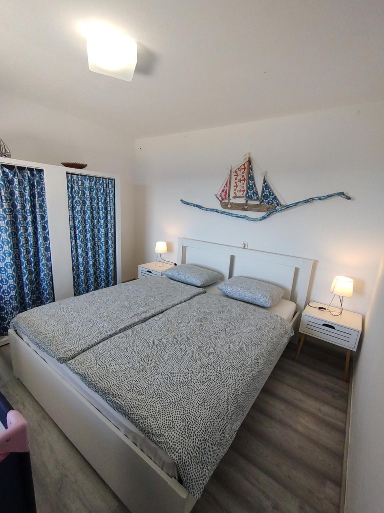 Raša Apartment By The Sea- Santa Marina מראה חיצוני תמונה